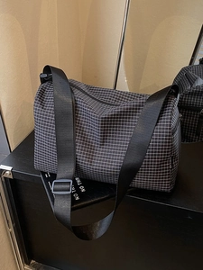 Vintage Grid Pattern PU Leather Pillow Crossbody Bag For Women Lightweight Urban Casual Commuting Shoulder Bag With Zipper