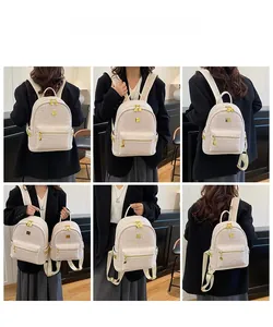 Collage di una modella che indossa zaini in tweed beige in due taglie da diverse angolazioni