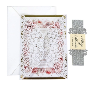 Élégant faire-part de mariage en dentelle découpée au laser avec carte florale et paillettes