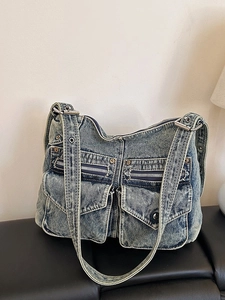 Sac Tote en Denim Rétro de Grande Capacité Multi-poches Sac à Bandoulière en Jean Lavé pour Femme Sacoche Vintage Y2K