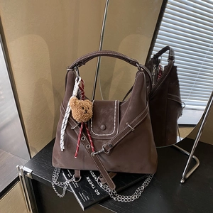 Women Retro Frosted PU Leather Tote Bag Large Capacity Contrast Stitching Shoulder Bag With Bear Charm Commute Handbag