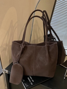 Minimalist PU Leather Tote Bag For Women Large Capacity Shoulder Bag With Pouch Contrast Stitching Commuter Handbag