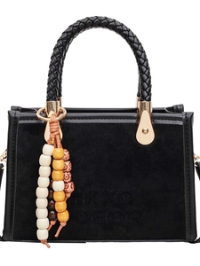 Petit sac carré rétro en daim noir avec poignée tressée et perles colorées