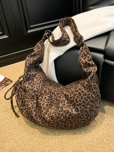 Vintage leopard print dumpling shoulder bag with large capacity for daily commuting wear
