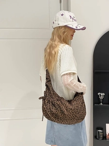 Retro leopard print dumpling bag large crossbody shoulder bag for women style