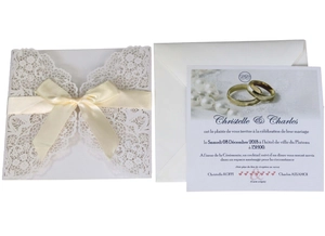 Faire-part de mariage papillon ajouré au laser crème avec ruban et enveloppe élégante