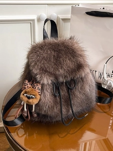 Damen Niedlich Plüsch Rucksack Große Kapazität Kunstpelz Umhängetasche Mit Süßem Bärenanhänger Herbst Winter Mode Tasche