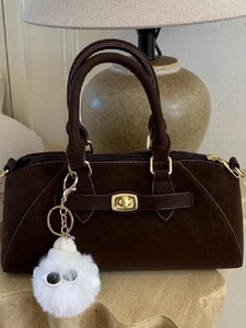 Borsa a Mano da Donna in Pelle PU Retrò Minimalista Tinta Unita Borsa a Tracolla Con Ciondolo Mostro di Peluche Pendolare Borsa a Tracolla Oro Serratura
