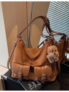 Retro brown large capacity tote bag with suede texture and cute puppy charm accessory
