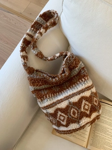 Sac seau chic en peluche à motif géométrique marron et bleu en polaire pour l'automne