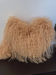 Sac à Épaule en Fausse Fourrure Forme de Coeur pour Femmes Sac à Bandoulière Décontracté en Peluche Souple Mode Hiver