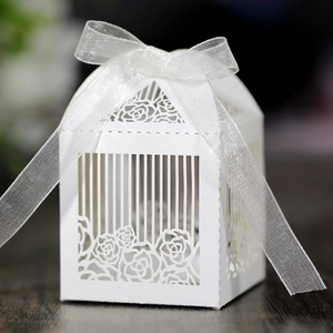 Laser Cut Rose Hollow Candy Box Pearlescent Paper Wedding Favor Gift Boxes For Sweet Chocolate Party Romantic European Style Decor