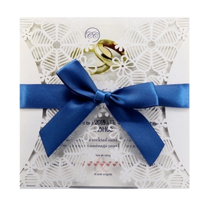 Élégante Carte d'Invitation de Mariage Découpée au Laser Blanc Papier Perlé Design Floral Évidé Ruban à Nœud Invitation pour Cérémonie Fiançailles Fête Carte de Vœux Européenne