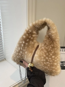 Grand sac à bandoulière d'hiver en peluche avec motif léopard et chaîne dorée