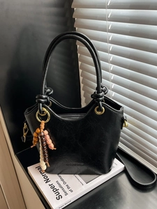 Retro Soft PU Leather Bucket Bag For Women Fashion High End Commuter Shoulder Crossbody Bag With Wooden Bead Pendant