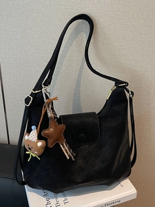 Sac à Épaule en Cuir PU pour Femmes Grande Capacité Tendance Style Coréen Vintage Hobo Tote Avec Charme Ours Dessin Animé Main Mode