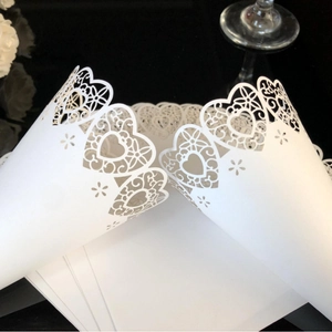 Heart Laser Cut Wedding Confetti Cones Paperboard Hollow Lace DIY Flower Petal Holder For Marriage Ceremony Party Supplies