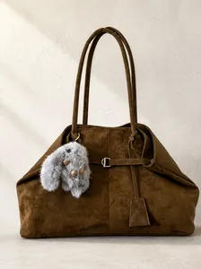 Damen Frosted PU Leder Große Kapazität Einkaufstasche Pendler Umhängetasche Mit Plüsch Kaninchen Anhänger Einfarbig Shopper