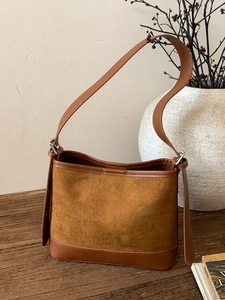 Retro patchwork tote bag in brown suede and leather, stylish shoulder bag for women