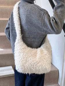 White fluffy faux shearling bucket bag for women, soft plush shoulder bag for casual wear