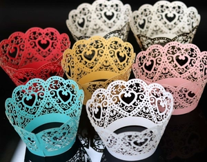Hollow Heart Artificial Pearl Paper Cupcake Wrappers Lace Laser Cut Muffin Liners For Wedding Birthday Party Cake Decoration