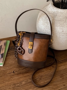 Vintage PU Leather Bucket Bag For Women Retro Color Blocking Stitching Crossbody Shoulder Bag With Metal Lock Daily Purse