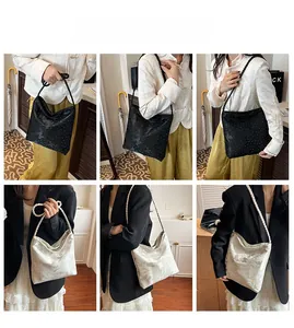Detail of floral and lace tote bags with woven handles for daily commuting lifestyle