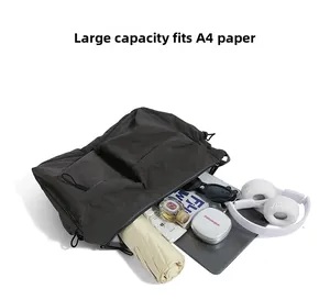 Borsa a tracolla in nylon con grande capacità per documenti A4 e oggetti vari