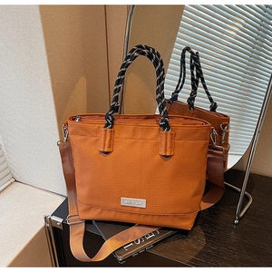 Sac fourre-tout en tissu oxford avec poignées tressées et bandoulière réglable pratique