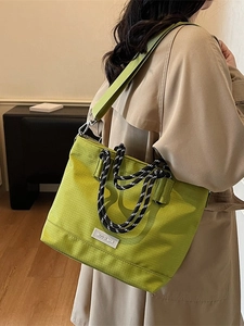 Grand sac cabas Oxford vert vif avec poignées tissées et bandoulière réglable