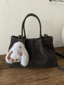 Retro Faux Suede Tote Bag For Women Vintage PU Leather Shoulder Bag With Plush Rabbit Pendant Large Handbag Crossbody Bag