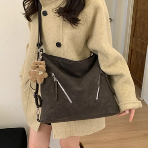 Dark brown large capacity Harajuku style shoulder hobo bag with cute bear charm