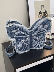 Zaino da Donna a Forma di Farfalla in PU Blu Lavato Bordi Sfilacciati Y2K Streetwear Ricamato Zaino Moda Con Spallacci Regolabili