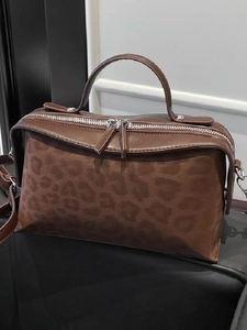 Petit Sac Carré en PU Imprimé Léopard Vintage pour Femmes Sac Bandoulière Mode Avec Bandoulière Réglable et Poignée Supérieure