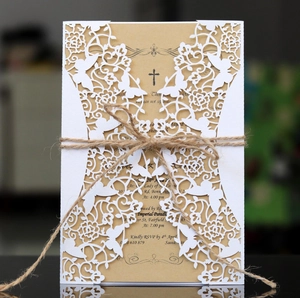 Invitation mariage dentelle papillon découpée au laser avec insert kraft et ficelle