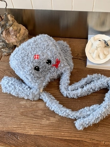 Simpatica borsa a tracolla in peluche azzurro con design a coniglio in morbido sherpa
