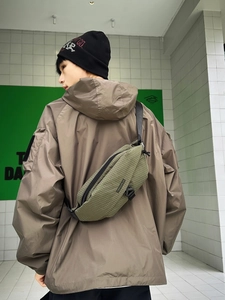Waterproof dark green checkered crossbody chest bag with adjustable strap for urban streetwear