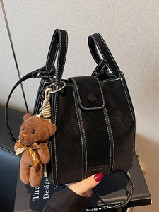 Women Vintage PU Leather Bucket Bag Contrast Stitching Handbag Small Crossbody Shoulder Bag With Plush Bear Charm