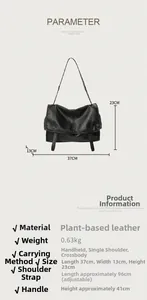 Detailed size specifications of the black vintage tote bag with dimensions and weight info