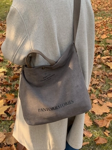 Large capacity canvas tote bag in brown-grey with shoulder strap for daily outdoor use
