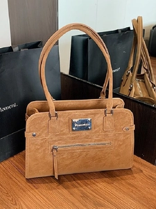 Vintage Matte PU Leather Shoulder Bag For Women Large Capacity Tote Underarm Bag With Front Zipper Professional Commute