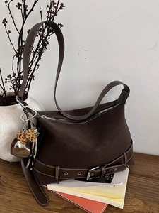 Retro Women Tote Bag PU Leather Large Capacity Shoulder Bag Y2K Locomotive Style Crossbody Bag With Belt Buckle Pendant