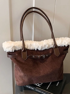 Sac Fourre-tout en PU de Grande Capacité Vintage pour Femmes Avec Garniture en Peluche Boucle en Métal Sac à Bandoulière Décontracté