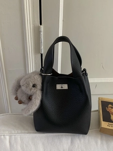 Retro black litchi grain bucket bag with silver lock and grey plush bunny charm