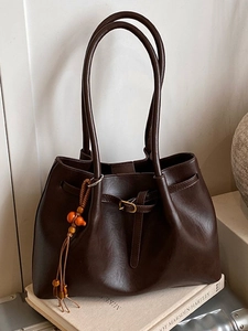 Sac Fourre-tout Vintage en Cuir PU pour Femmes Grande Capacité Sac Sous les Bras Sac à Bandoulière Rétro Avec Pompon en Perles de Bois