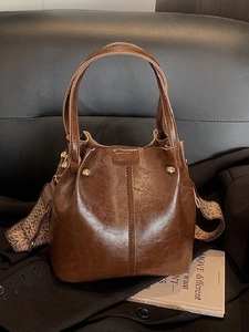 Vintage PU Leather Bucket Bag For Women Fashion Solid Color Shoulder Bag With Woven Strap Retro Handbag Casual Crossbody Bag