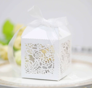 White laser-cut rose hollow candy box with ribbon for wedding party gift favors