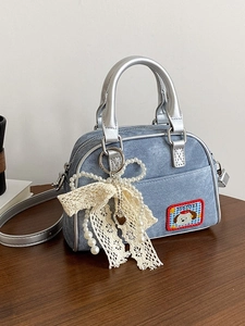 Sac Bowling Mini en Denim à la Mode pour Femmes Sac à Main Doux en Similicuir Avec Pendentif Künstliche Perle Nœud Dentelle Sac Bandoulière