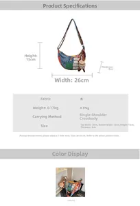 Dettagli della borsa tote fantasia con dimensioni 26cm x 15cm x 8cm e ciondolo