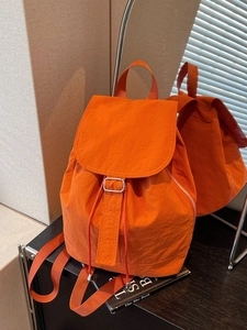 Sac à Dos Femme Mode Coréenne de Niche Grande Capacité Imperméable Minimaliste Léger Sac d'École Étudiant Sac à Dos de Navettage
